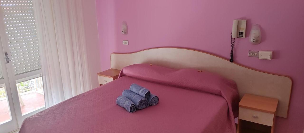 Hotel Adriatico Bellaria-Igea Marina Ngoại thất bức ảnh