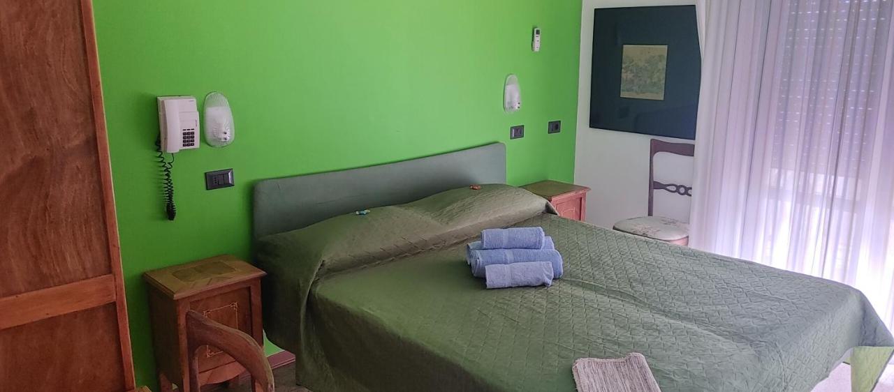 Hotel Adriatico Bellaria-Igea Marina Ngoại thất bức ảnh