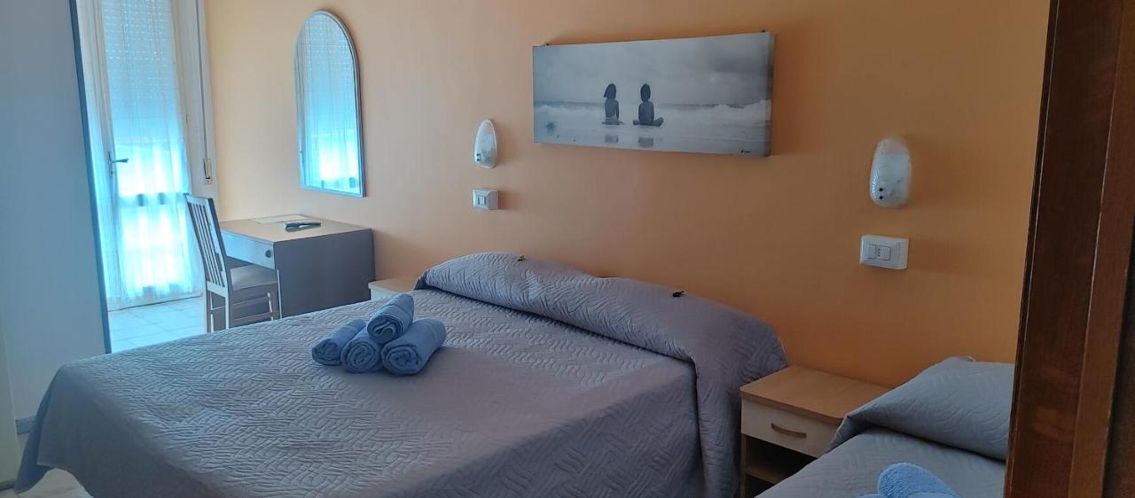 Hotel Adriatico Bellaria-Igea Marina Ngoại thất bức ảnh
