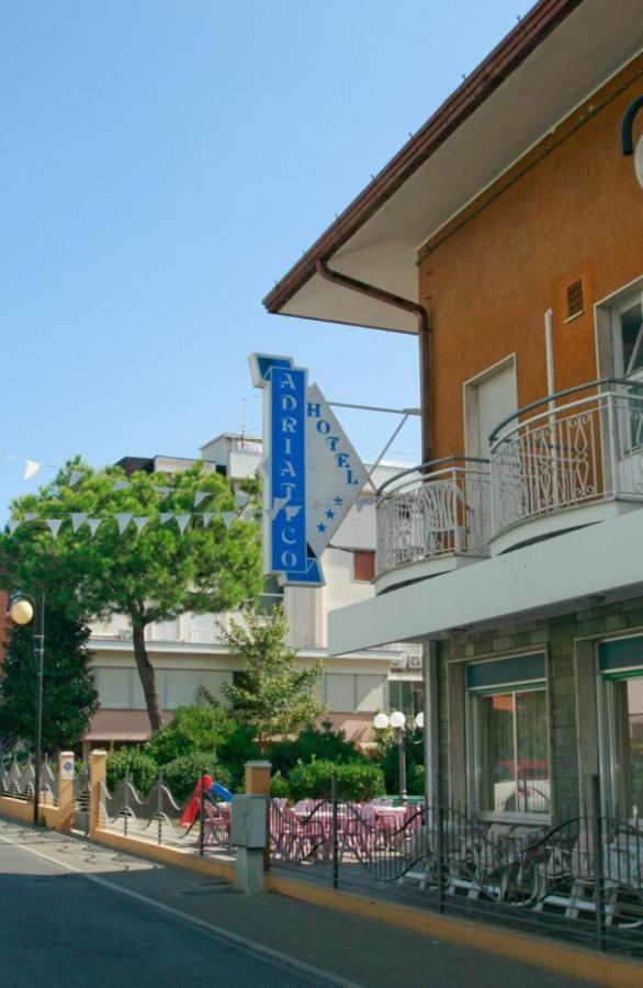 Hotel Adriatico Bellaria-Igea Marina Ngoại thất bức ảnh