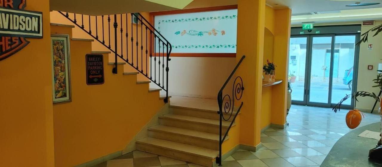 Hotel Adriatico Bellaria-Igea Marina Ngoại thất bức ảnh