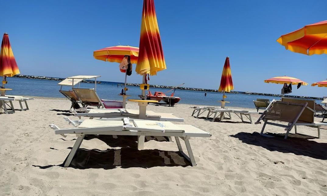 Hotel Adriatico Bellaria-Igea Marina Ngoại thất bức ảnh